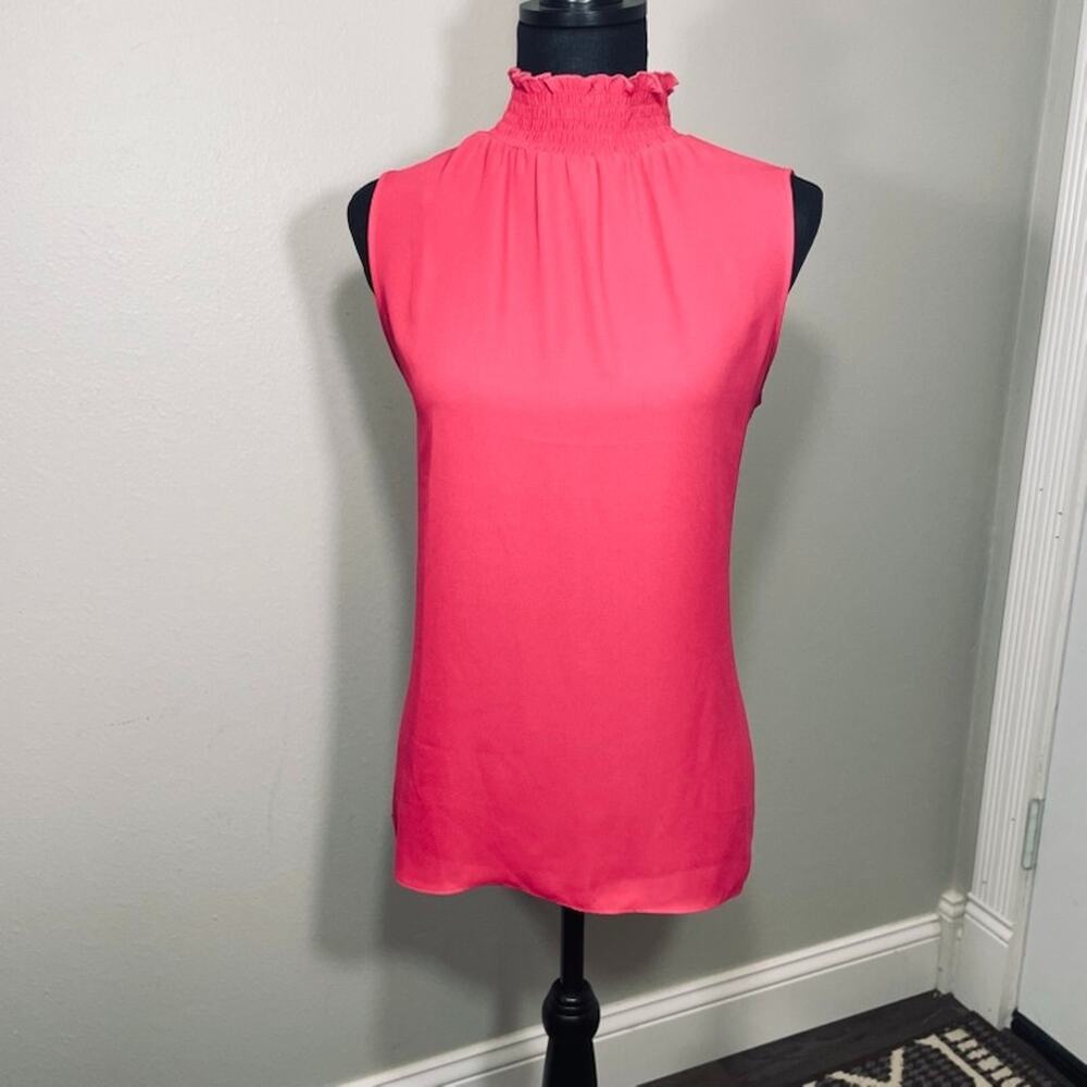 New York & Company Fuchsia Pink Smocked Neck Woven Sleeveless Top Blouse Medium